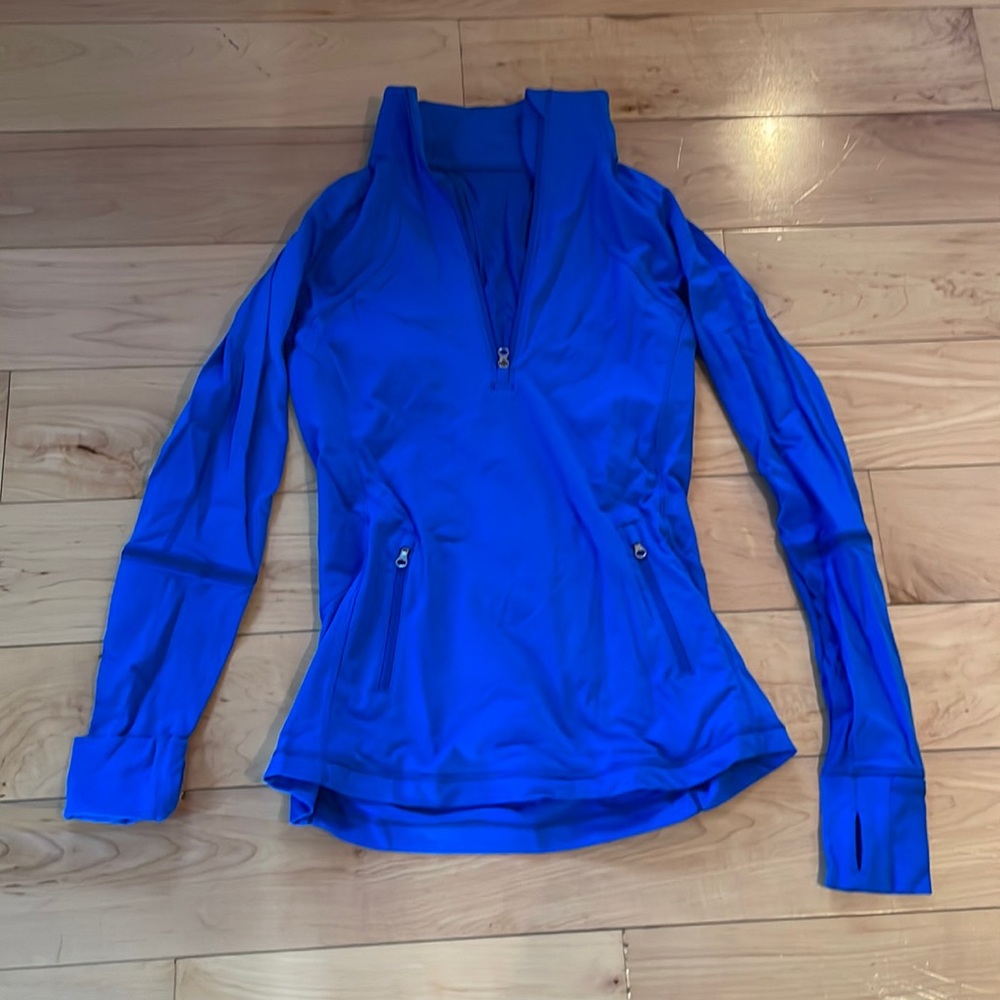 Lululemon cobalt blue zip up size 6